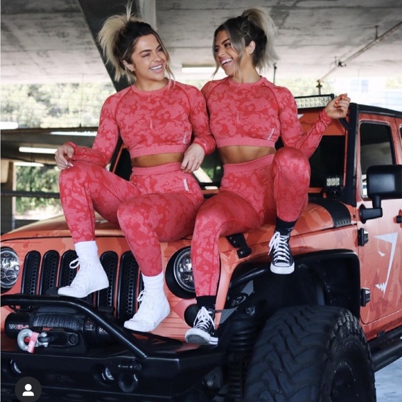 Gymshark Adapt Camo - Picture 2 of 8